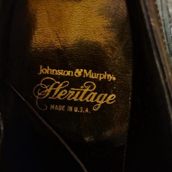 Johnston & Murphy Heritage Wingtips, Made in USA, Burgundy, sz 9.5 - Picture 5 of 6